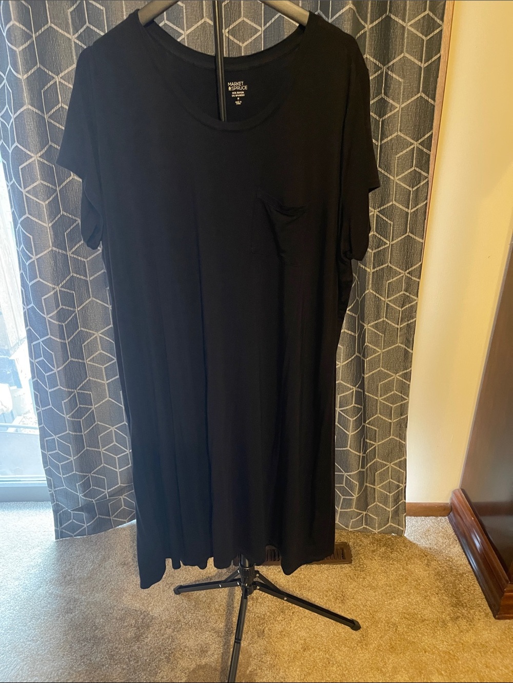 Market & Spruce Black Short-Sleeve Pocket Tee Dress